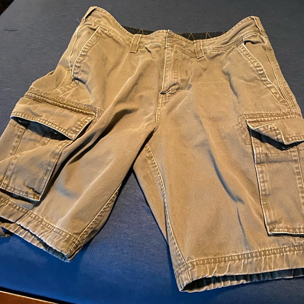 Freeworld men's cargo shorts